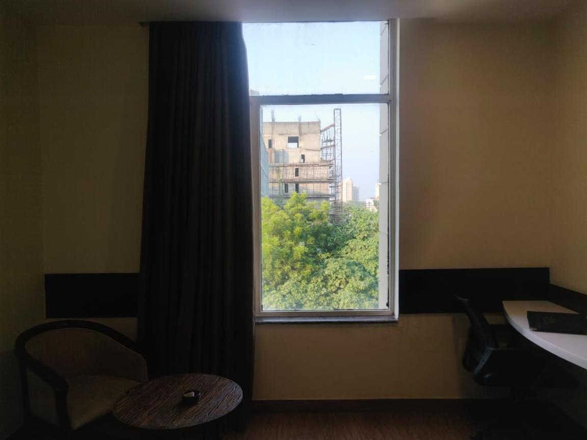 Hotel Casaya Inn Chinhat Exteriér fotografie