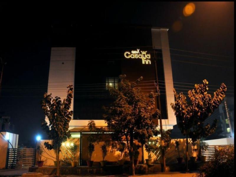 Hotel Casaya Inn Chinhat Exteriér fotografie